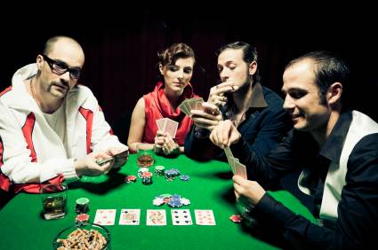 How to Play a Tight Poker Table